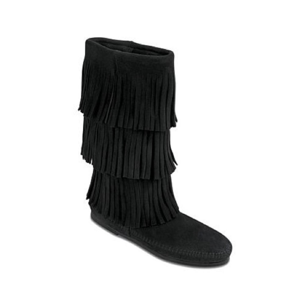 Black Minnetonka boots women's size 7