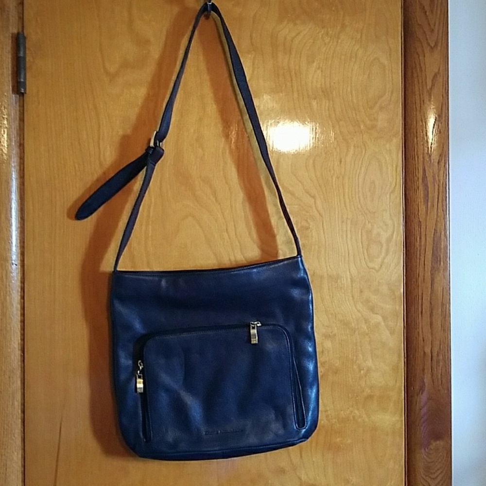Black Stone Mountain Purse