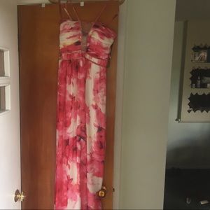 Floral maxi dress!