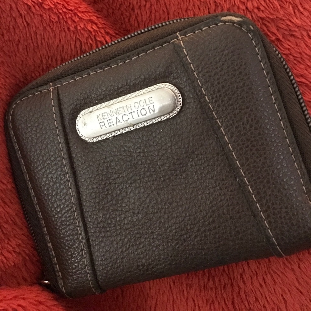 Wallet - Picture 1 of 2
