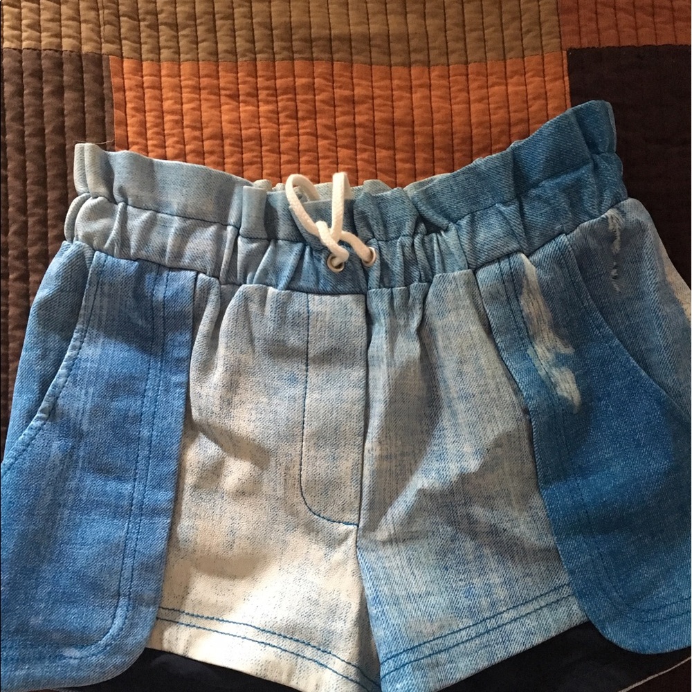 Rebecca minkoff perfect condition leather shorts