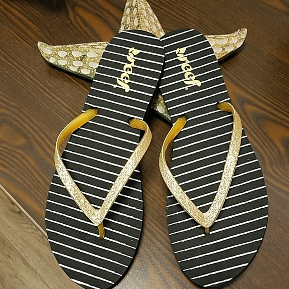 reef gold glitter flip flops
