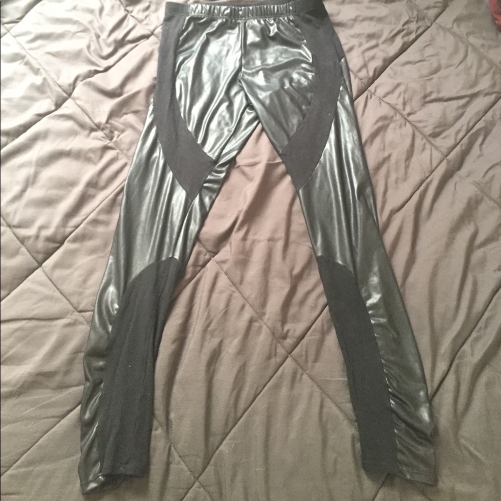 Faux leather leggings