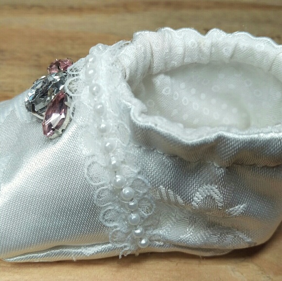 Infant crib shoes - Picture 3 of 3