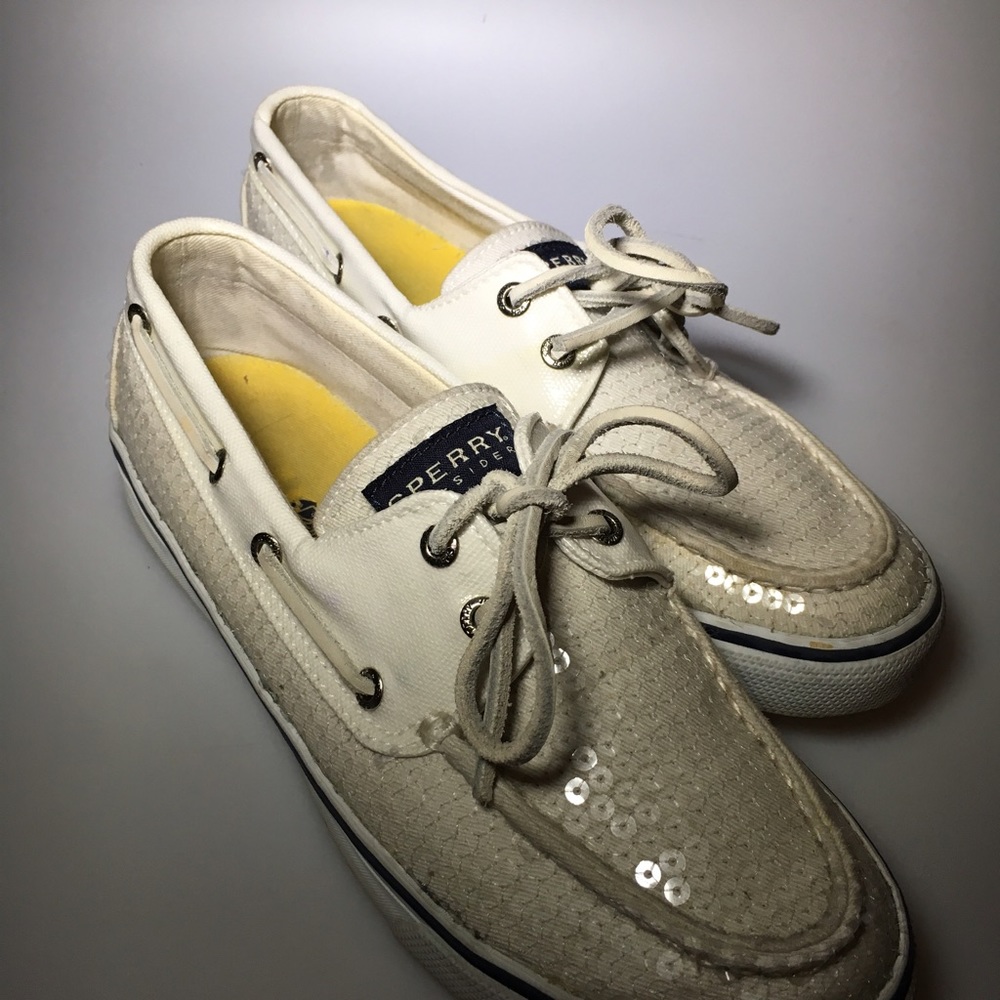 White Sequence Sperry Sz 7 - image 2