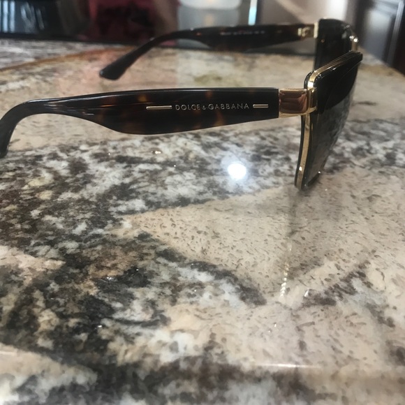 Dolce Gabbana sunglasses, comes with case! main image 4