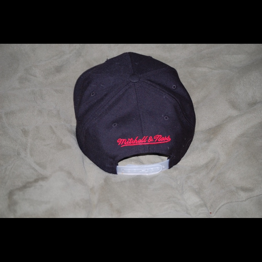 Chicago Bulls SnapBack - Picture 2 of 2