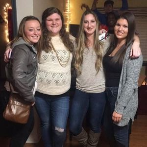 Meet your Posher, Nicole