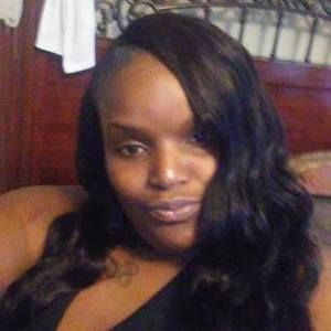 Meet your Posher, Bee