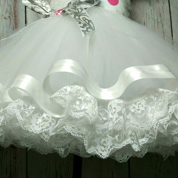 Adorable toddler tutu skirt outfit - Picture 4 of 4