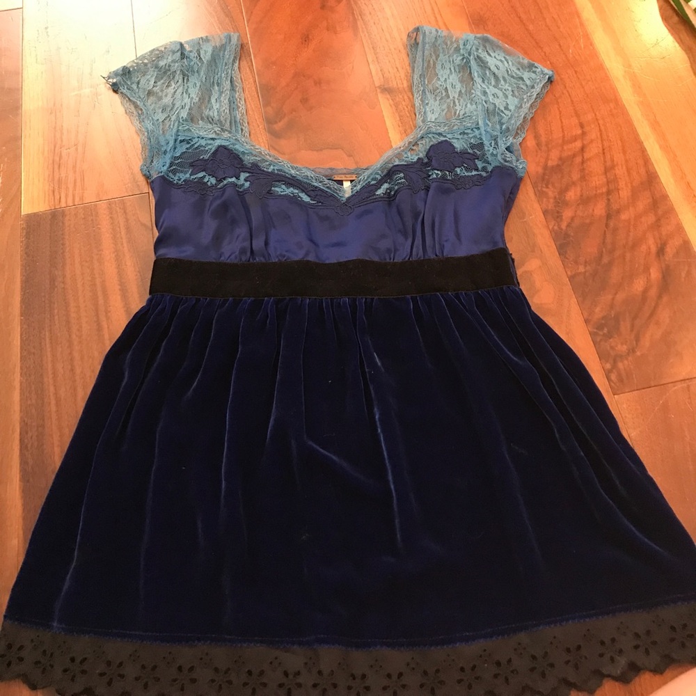 Free people lace and velvet empire waisted shirt
