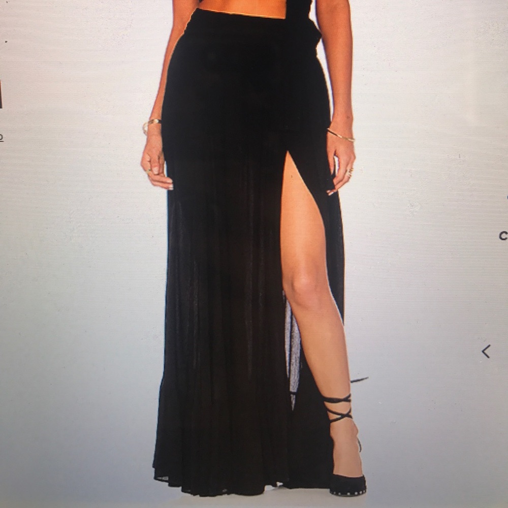 Wildfox couture black maxi wrap skirt size small