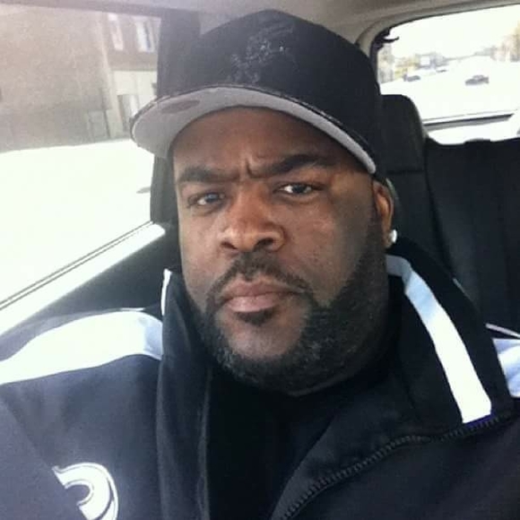 Meet your Posher, Nick - Picture 1 of 1