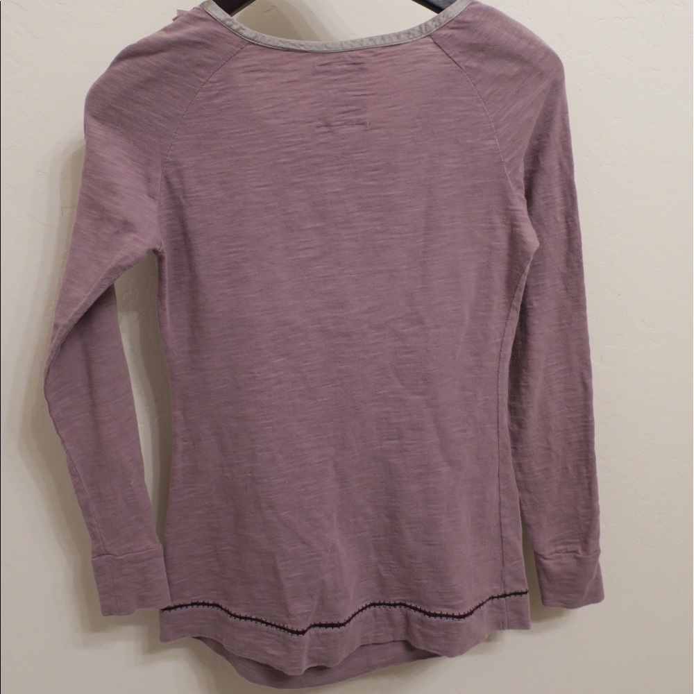 Miss Me Ruffle Top - Picture 2 of 4