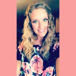 Meet your Posher, Lauren