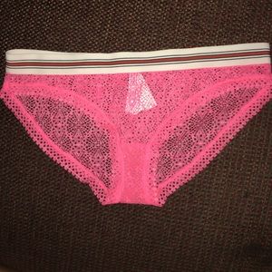 *NWT* Victoria's Secret Lacy See Through Bikini