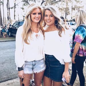 Meet your Posher, Christina