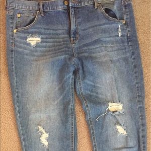Mossimo Skinny Boyfriend distressed jeans