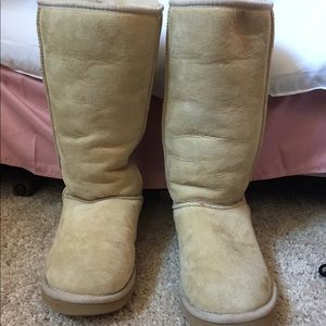 Classic tall light brown uggs