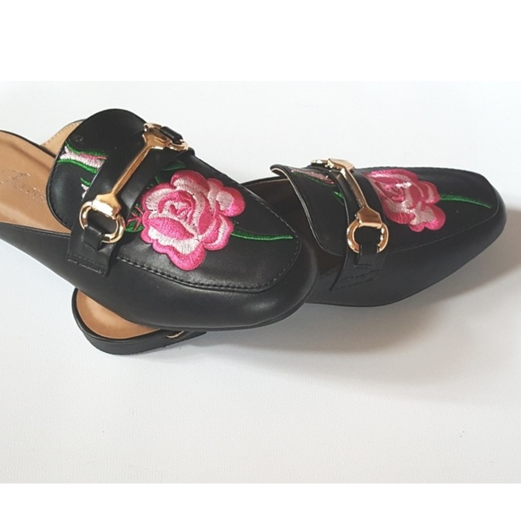 Floral rose embroidered mules black pink gold - Picture 4 of 4