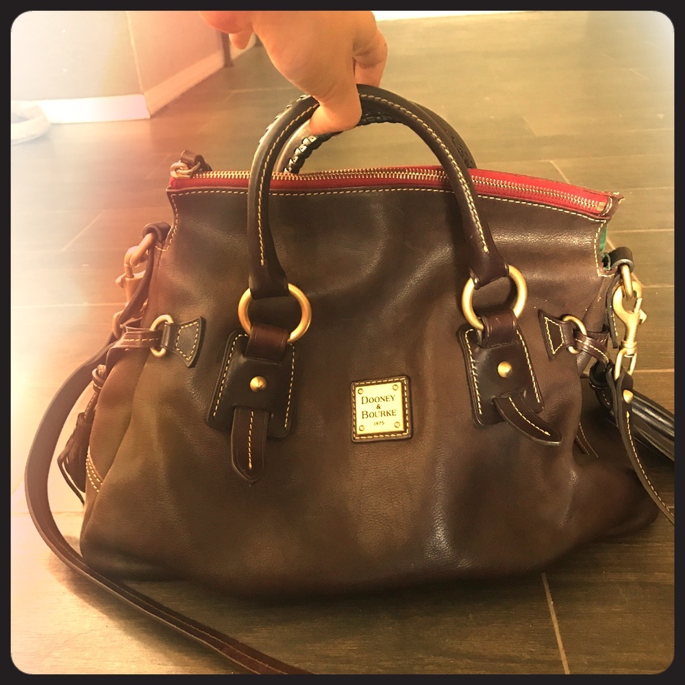 Dooney & Bourke purse