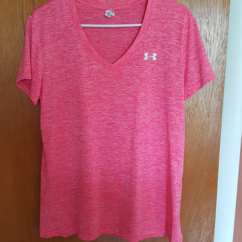 Under Armour tee