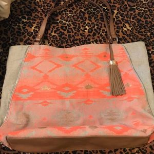 Aztec print Stella & Dot tote