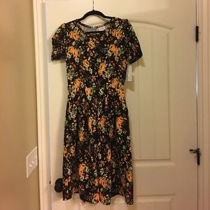 Luluroe Amelia size large