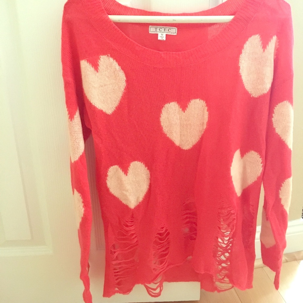 Heart Ripped Light Sweater