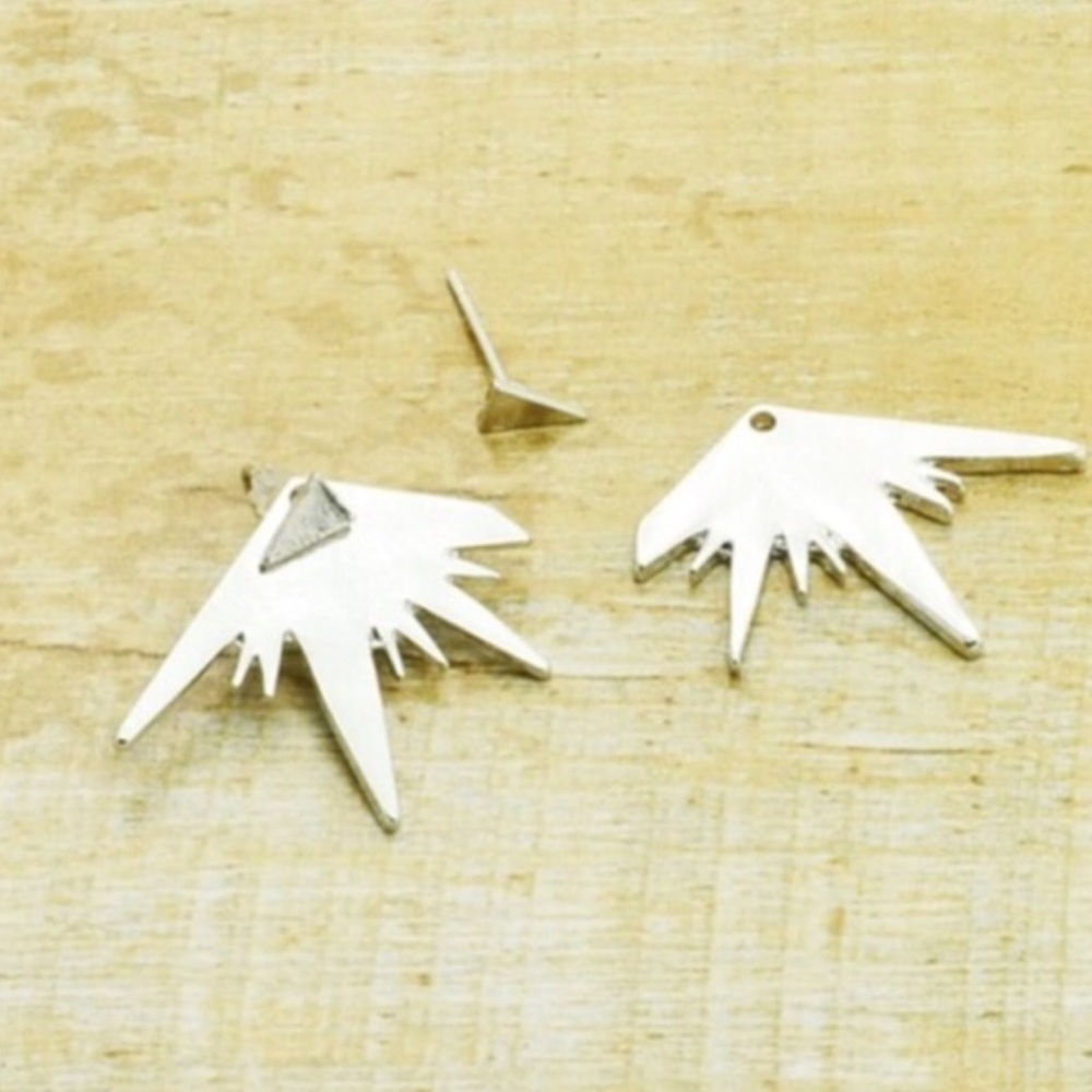ONE LEFT✨Silver starburst ear jackets✨ - Picture 3 of 4