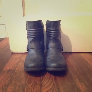 Black Rampage Ankle Boots