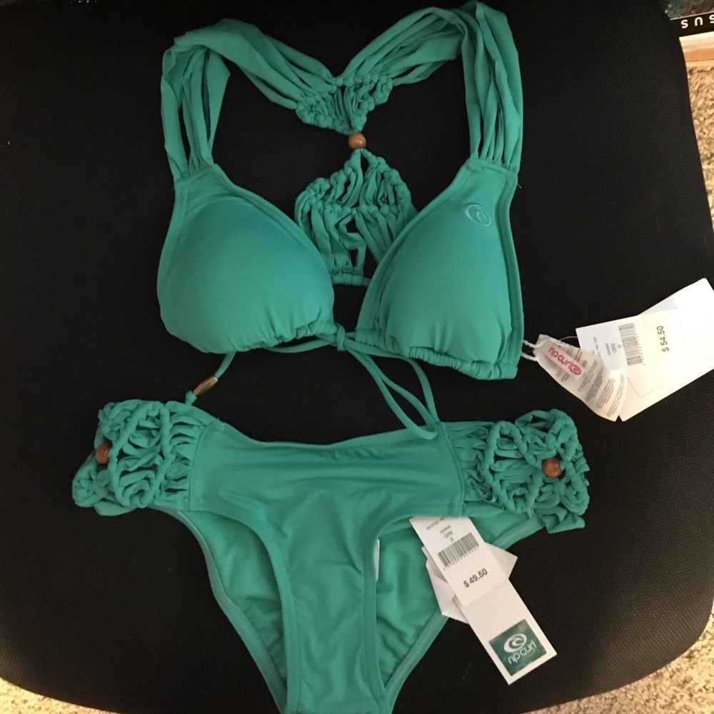 Ripcurl suit