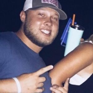 Meet your Posher, Cole