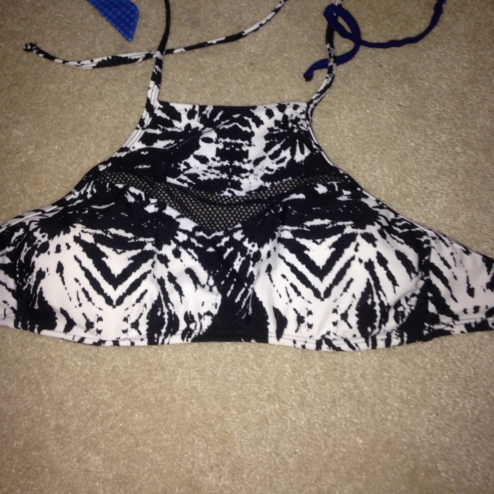 Bikini top