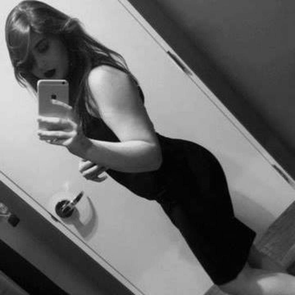 Meet your Posher, Michele