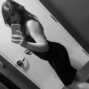 Meet your Posher, Michele