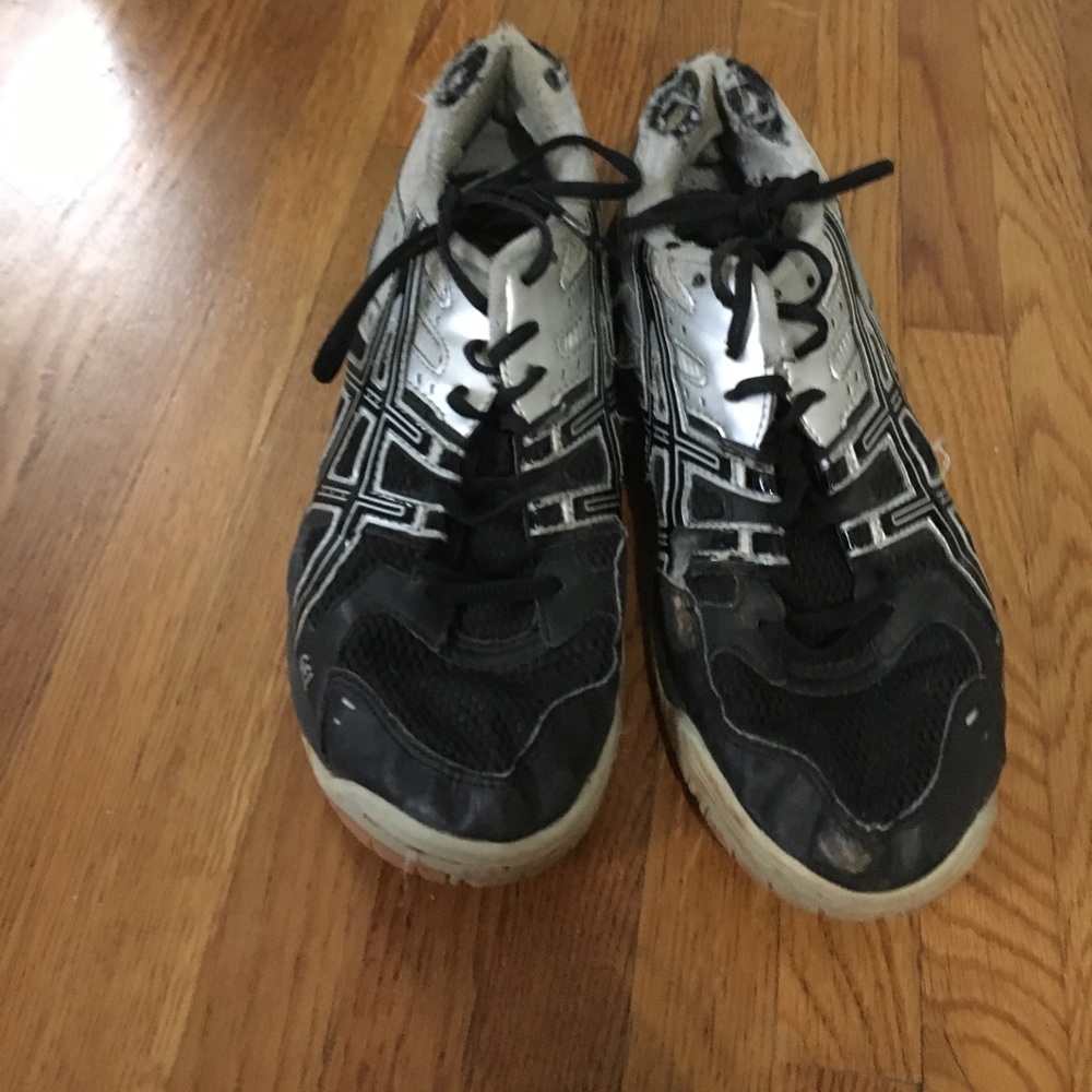 Volleyball Shoes