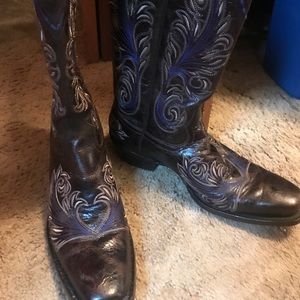 Women's ariat boots