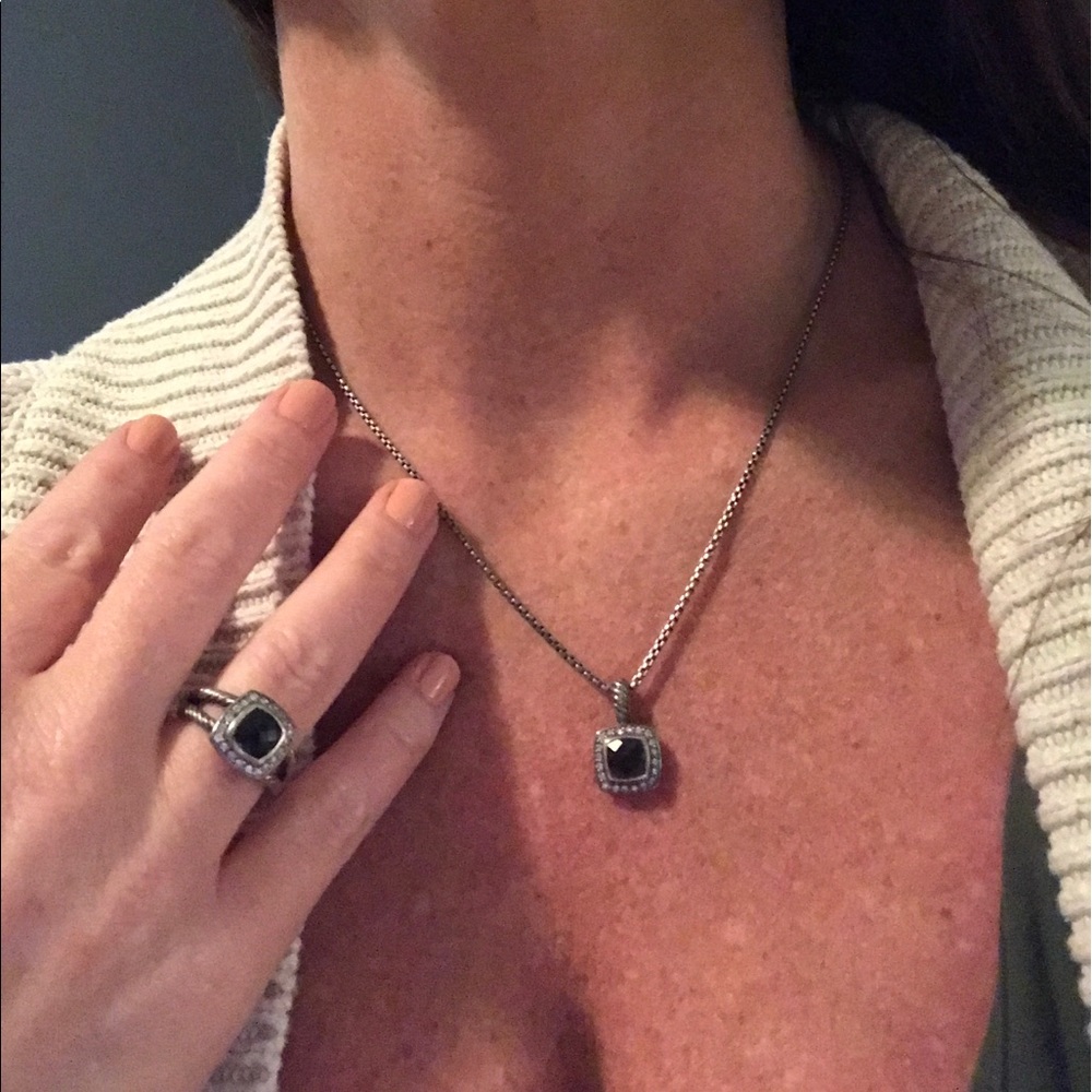 🎉FLASH SALE TIL FRIDAY🎉David Yurman  necklace