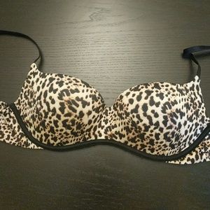 Leopard Victoria's Secret Bra
