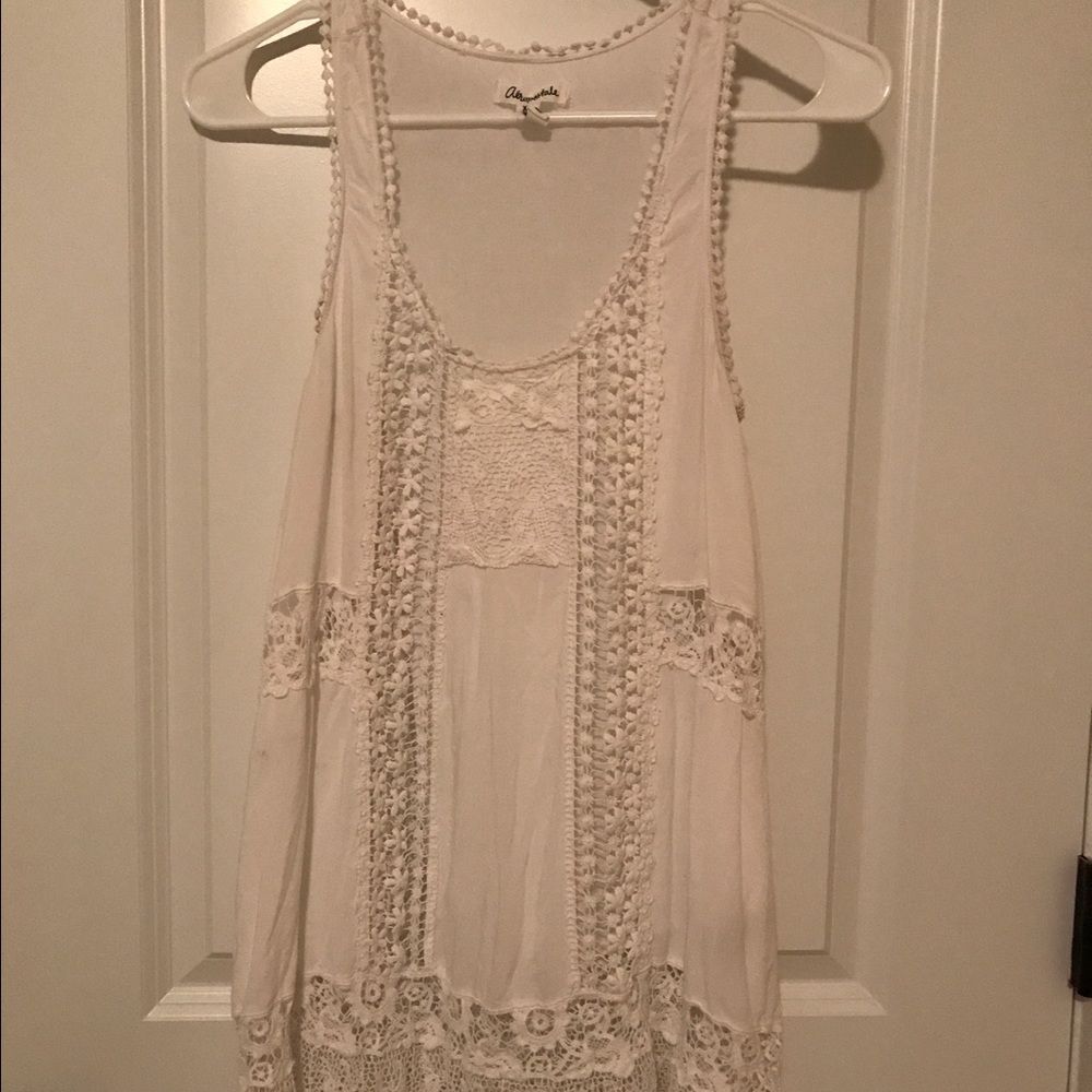 Aeropostale lace top