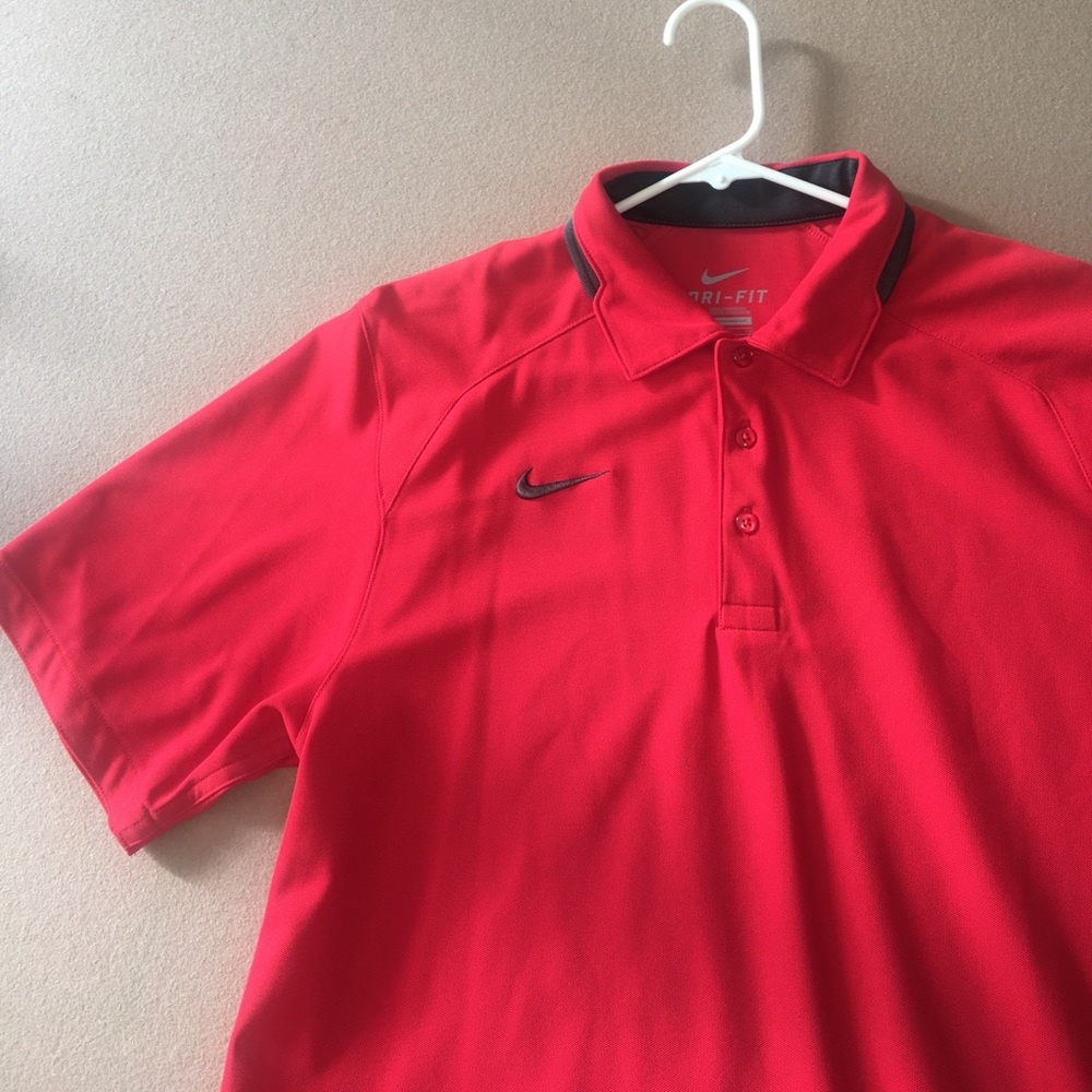 WORN ONCE Men's Nike Dri-Fit Polo Shirt