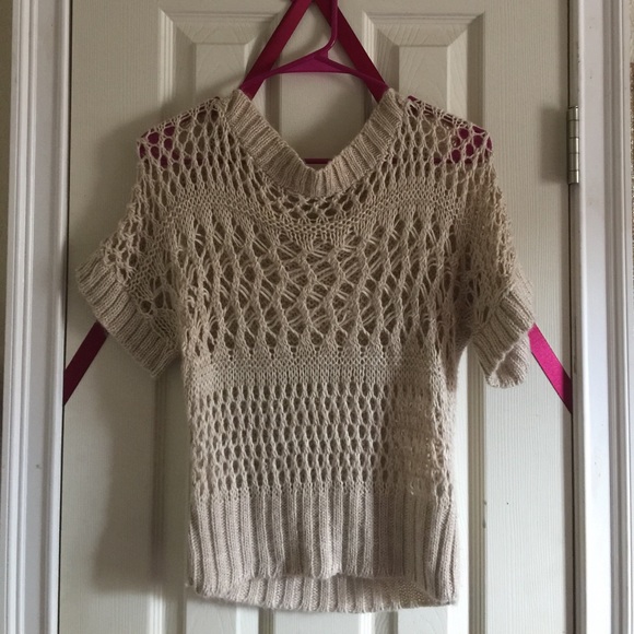 Knit see through top from Charlotte Russe - Picture 1 of 3