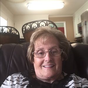 Meet your Posher, Joann