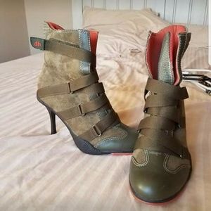 Dollhouse boots
