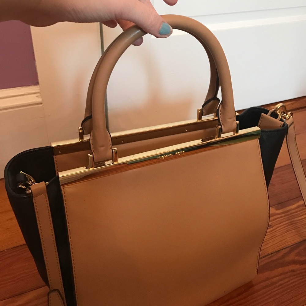 Michael Kors leather cross body bag!!!