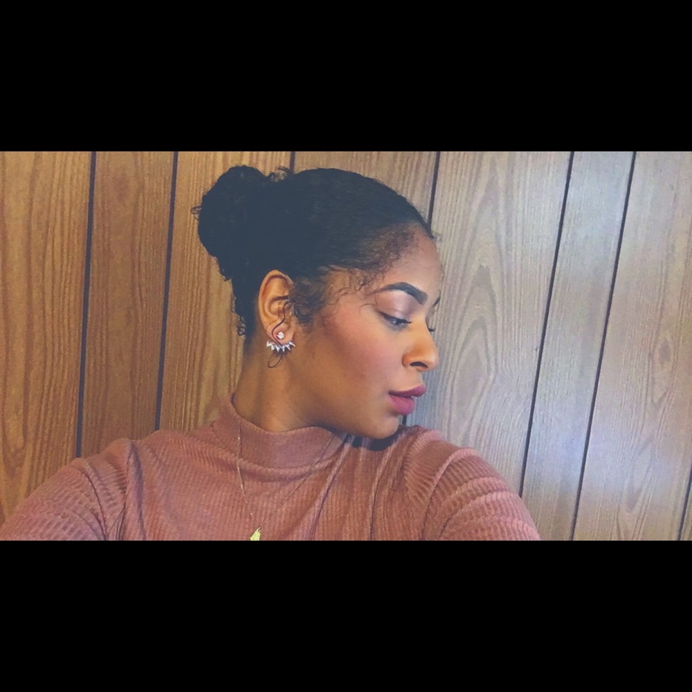 Meet your Posher, Aliyiah