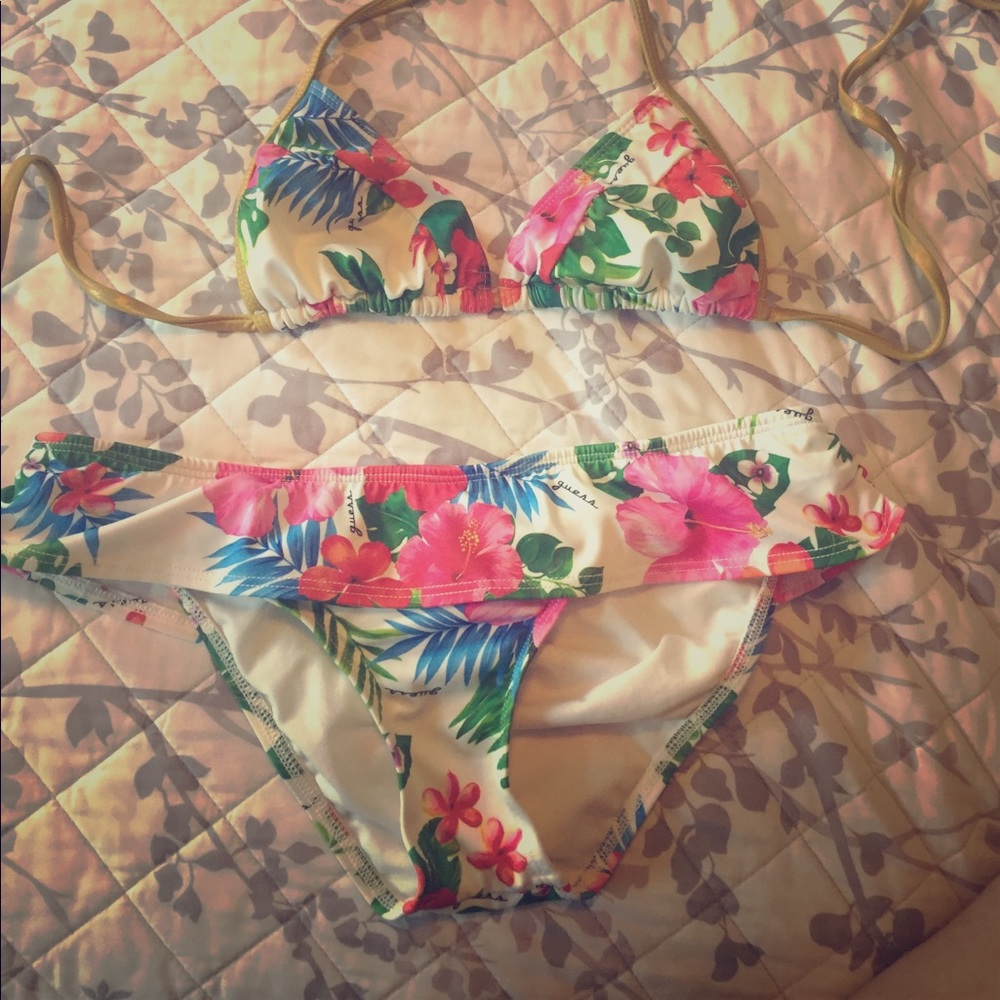 Guess floral Bikini