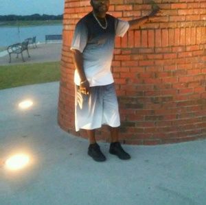 Meet your Posher, Edward