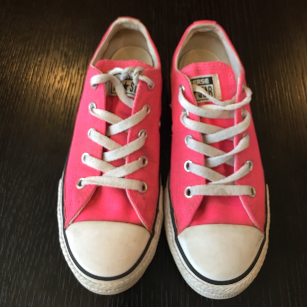 Converse Size 2